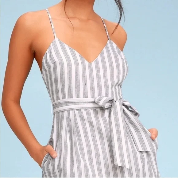 Lulus Nelson Gray and White Striped Midi Dress (XS) Excellent Condition - Picture 6 of 11